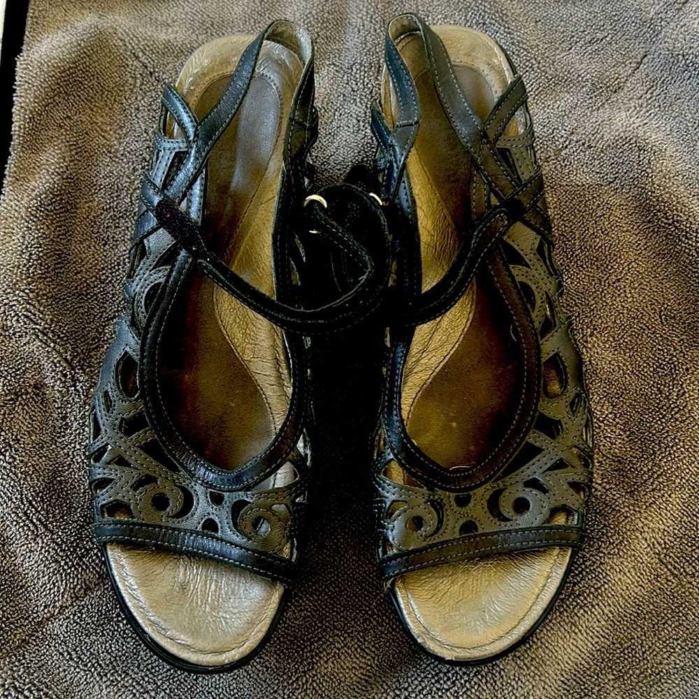 NOAT Grey Wedge Slingback Sandals